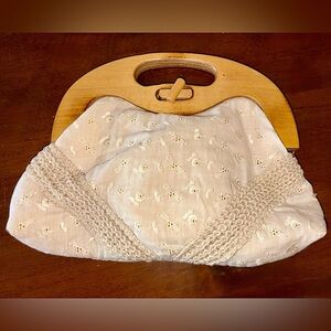 Vintage 50s 60s Off White Embroidered Clutch Bag with Wooden Handle